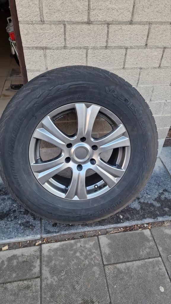 4 Winter banden in zeer goede staat  op velgen en bouten., Ophalen