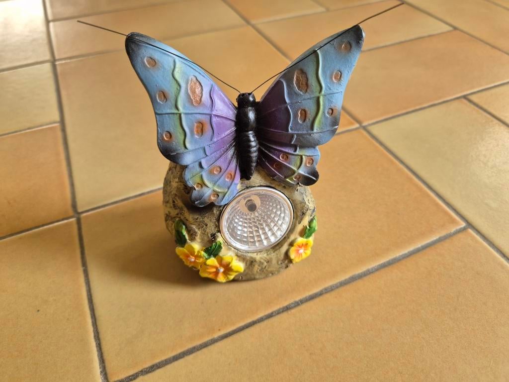 Solar lampje vlinder decoratie, Huis en Inrichting, Ophalen of Verzenden, Zo goed als nieuw