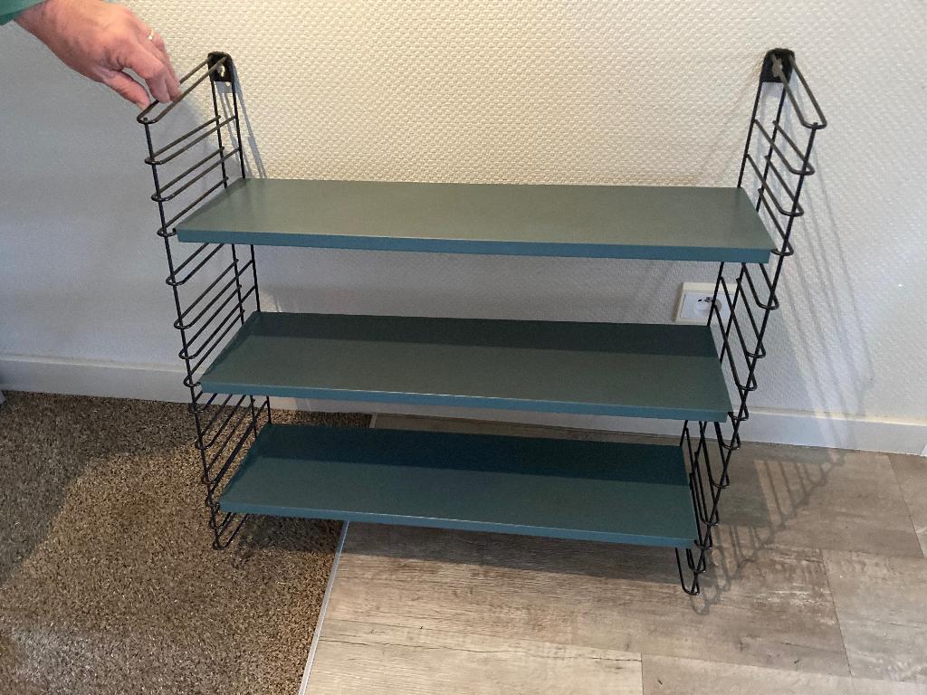 Vintage tomado hangrek, Ophalen