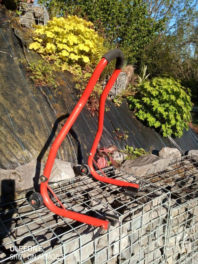 support moto, Enlèvement