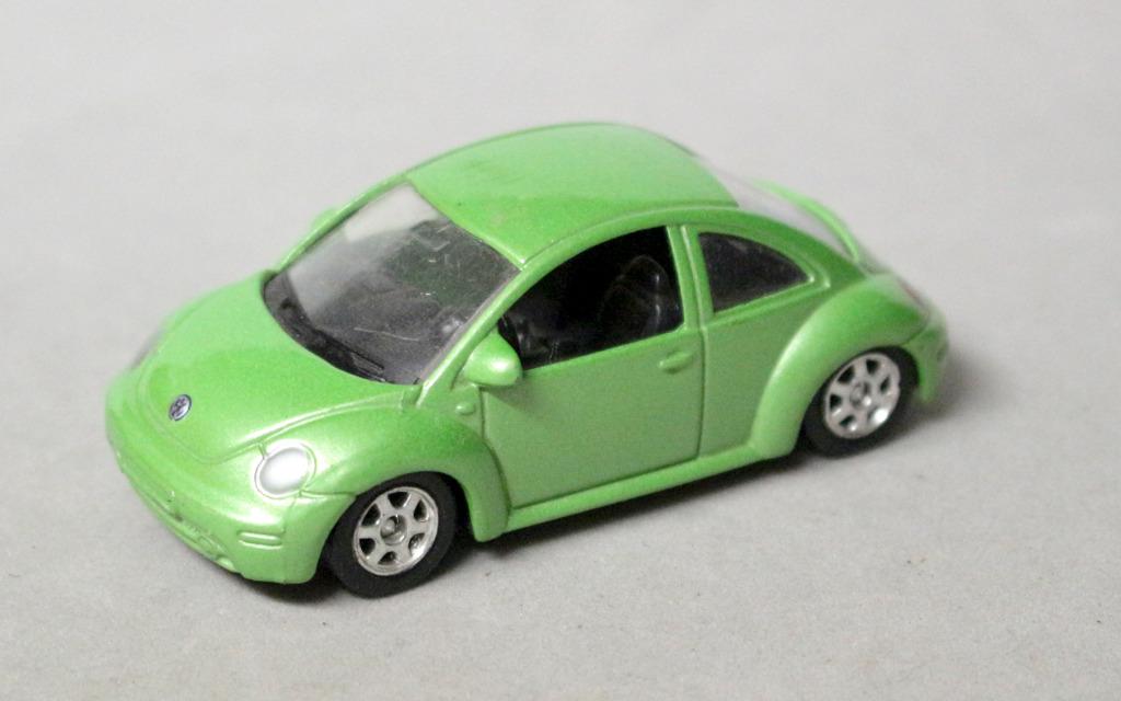 Véhicules_Welly_VW volkswagen new Beetle_nr 2061_1-64e, Enlèvement ou Envoi, Utilisé, Voiture