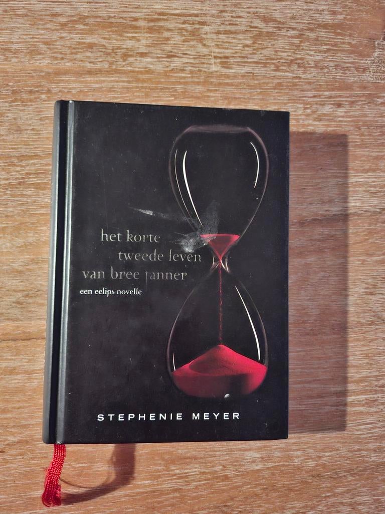 Boek : Het korte tweede leven van Bree Tanner, Boeken, Fantasy, Ophalen of Verzenden, Gelezen, Stephenie Meyer