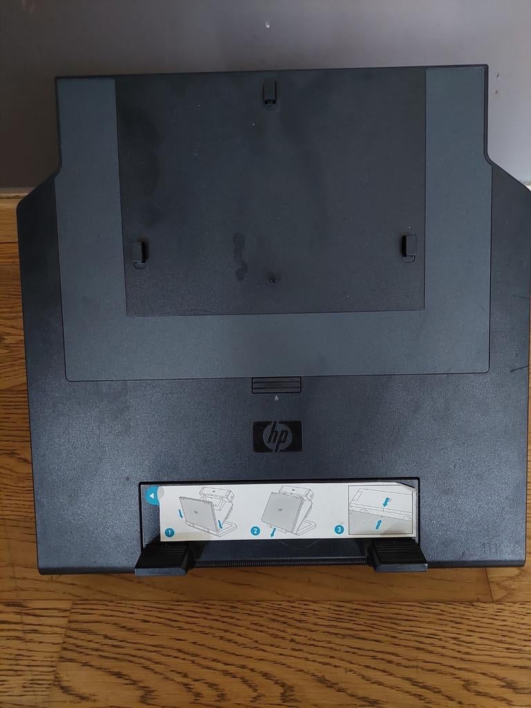 Support ordinateur, Enlèvement