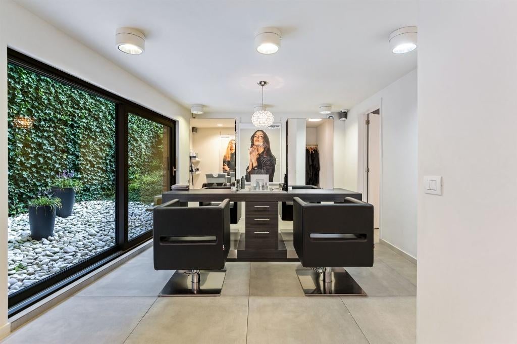 Volledig ingericht kapsalon te huur, Immo, Maisons à louer, Province d'Anvers, Autres types, En direct du propriétaire