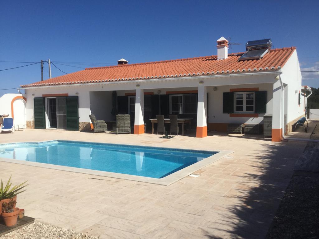 Luxe villa met prive zwembad in Algarve, 6p, op 1km vd kust, Vakantie, Vakantiehuizen | Portugal, Zwembad, Algarve, 3 slaapkamers