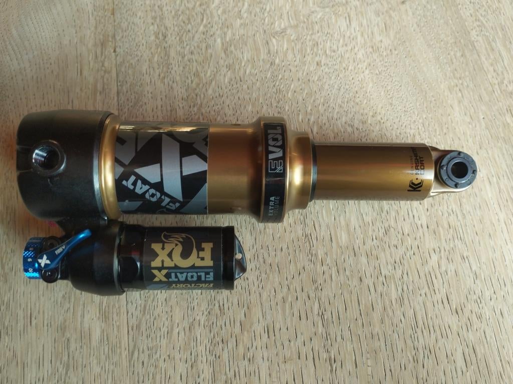 Vos
Float X Factory 2POS-Adj Evol LV Trunnion, Fietsen en Brommers, Ophalen of Verzenden, Nieuw, FOX RACING