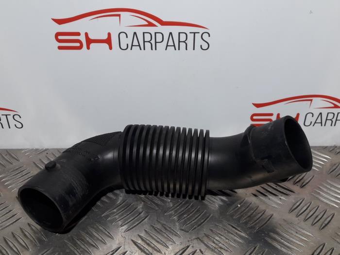 Tuyau d'aspiration air d'un Peugeot 208, -, 3 mois de garantie, Utilisé, -
