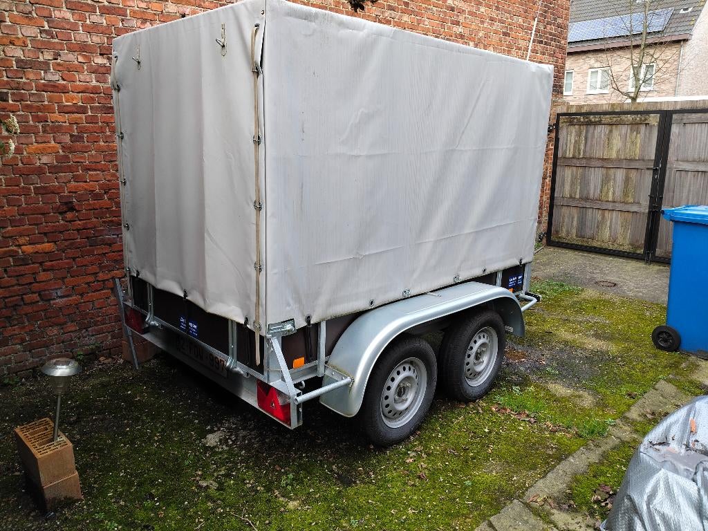 Aanhangwagen, Enlèvement, Comme neuf