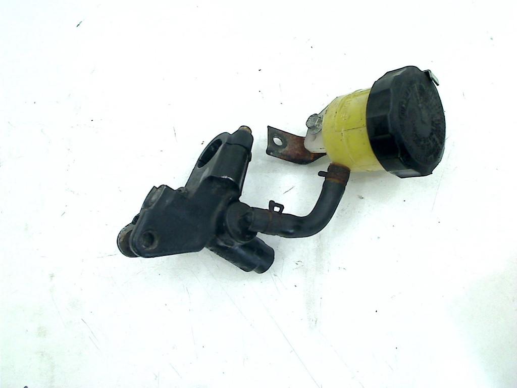 FREIN MAITRE CYLINDRE AVANT Suzuki, Motos, Dhr. S. di Majo, Utilisé, Info@cama-motorparts.nl, P.J. Troelstraweg 8 8
3144 CX  MAASSLUIS, NL