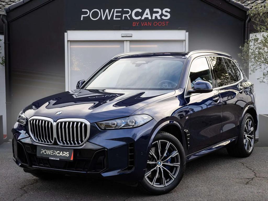 BMW X5 xDrive40i | M SPORT | PANO | SOFTCLOSE (bj 2024), Auto's, BMW, Automaat, Gebruikt, Blauw, 5 deurs