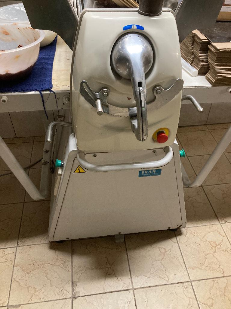 Uitroltafel, Zakelijke goederen, Horeca | Keukenapparatuur, Ophalen, Gebruikt, Bakkerij en Slagerij