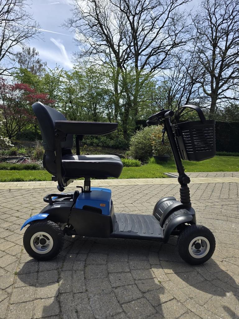 Opvouwbare scootmobiel / elektrische rolstoel, Diversen, Ophalen, Life and Mobility, 10 km/u of minder, Nieuw