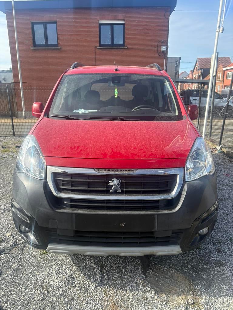 Peugeot Partner Tepee – 2016 – Benzine – 122.000 km, Autos, Euro 6, Boîte manuelle, 5 places, Particulier