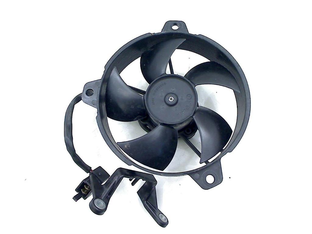 VENTILATOR Aprilia Tuono V4 1100 E Factory APRC 2021-, Dhr. S. di Majo, Gebruikt, Info@cama-motorparts.nl, P.J. Troelstraweg 8 8
3144 CX  MAASSLUIS, NL