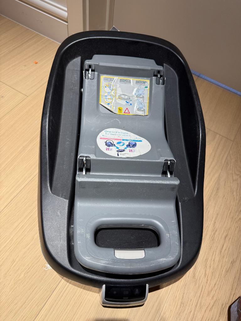 Maxi-Cosi family fix basis (Isofix), Kinderen en Baby's, Autostoeltjes, Ophalen, 0 t/m 18 kg, Zo goed als nieuw, Isofix