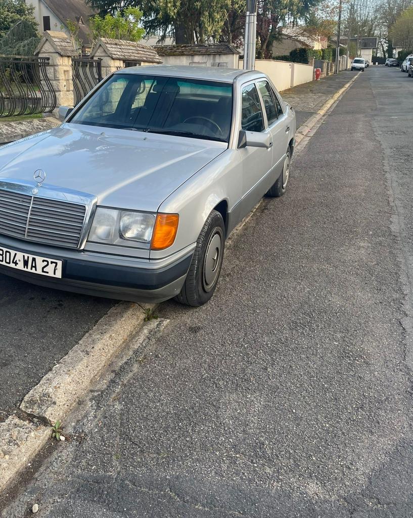 Mercedes 300d w124, Auto's, Stof, Zwart, Zwart, Particulier