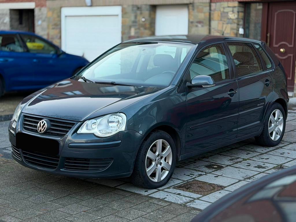VOLKSWAGEN POLO 1.2i • NIEUWE DISTRIBUTIEK. • BLANCO GEKEURD, Auto's, Voorwielaandrijving, Electronic Stability Program (ESP)