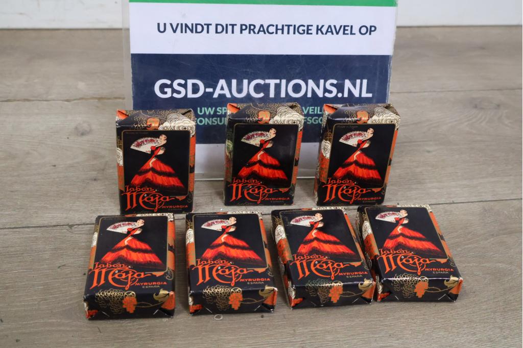 Set van 7 Stuks Vintage Maja Zeep van Myrurgia