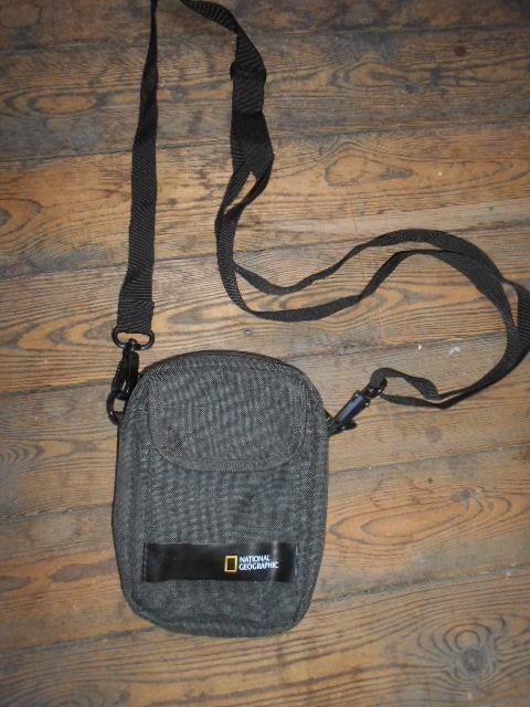 Schoudertasje  National Geographic, Ophalen of Verzenden, Zo goed als nieuw, Grijs