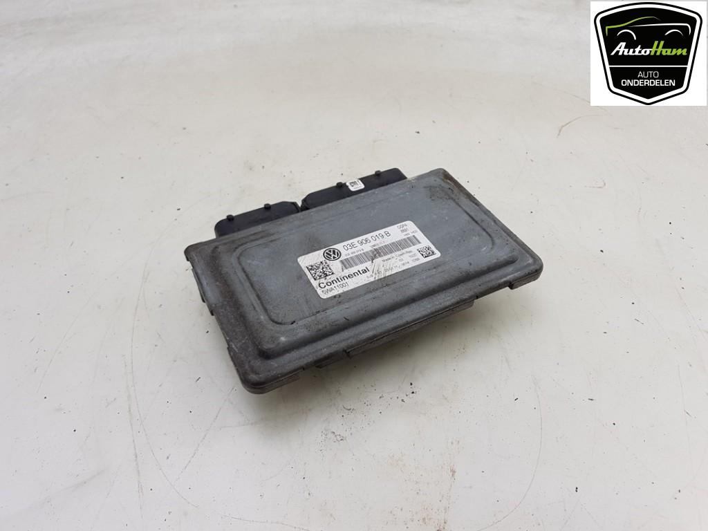 CALCULATEUR MOTEUR ECU Volkswagen Polo V (6R), Autos : Pièces & Accessoires, Électronique & Câbles, Volkswagen, Utilisé