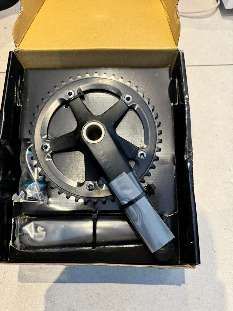 BLB notorious cranckstel nieuw, Fietsen en Brommers, Ophalen, Nieuw, Crankstel of Pedalen