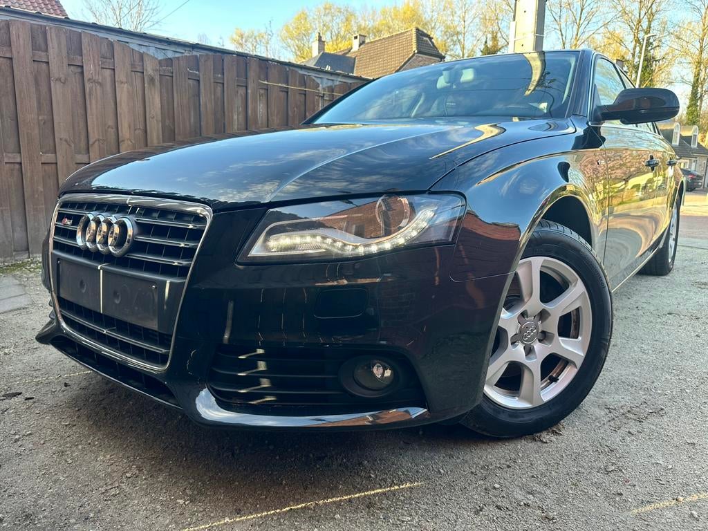 Audi A4 S-Line * Moteur 1.8 TFSI * NAVI * Bluetooth, Bluetooth, Euro 5, Achat, 4 portes