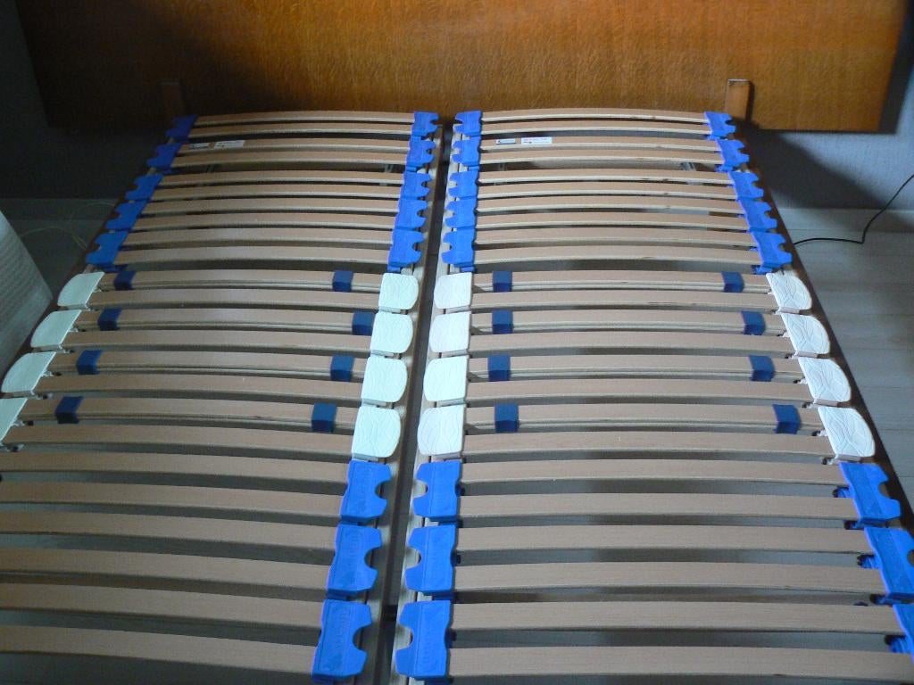 Sommiers à lattes avec tête et pieds réglabes à vendre, Maison & Meubles, Chambre à coucher | Matelas & Sommiers, 140 cm, Enlèvement
