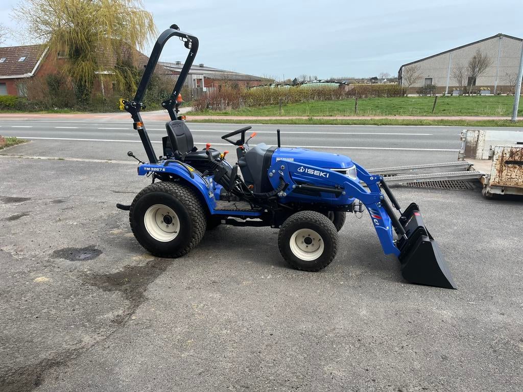 Tractor te huur met machinist, Enlèvement, Neuf