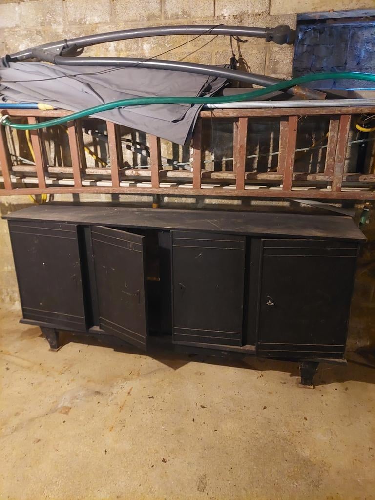 Gratis dressoir, Ophalen