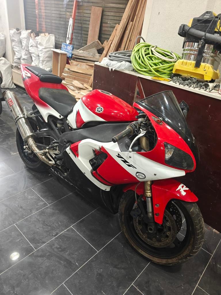 Yamaha R1 ,met Carburator! 1998, 36000km, zeer brutaal