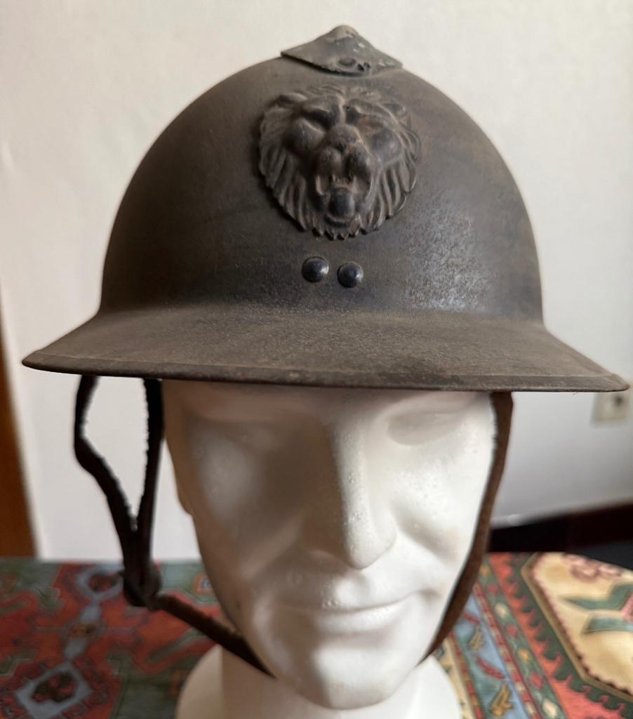 Ancien casque belge Adrian, Collections, Envoi, Casque ou Béret