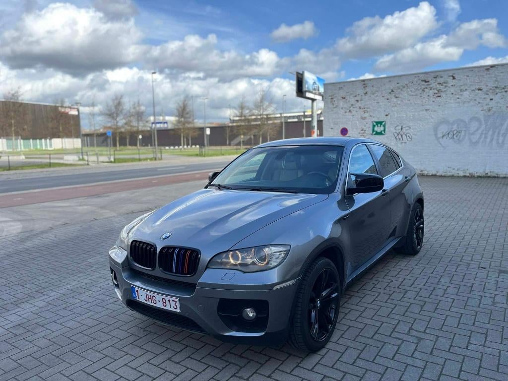 BMW X6 50i 4.4 V8 Xdrive Automaat LICHTE-VRACHT, Auto's, BMW, Automaat, Bedrijf, 2 zetels, SUV of Terreinwagen