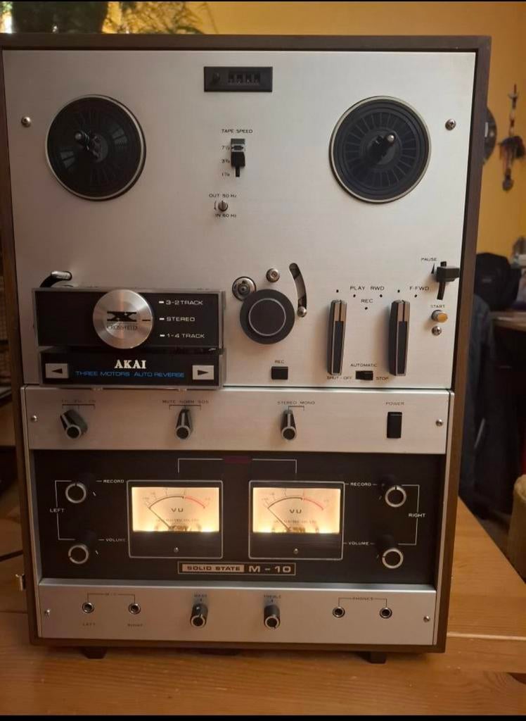 Akai Stereo M-10  bandrecorder, TV, Hi-fi & Vidéo, Magnétophone, Avec protection anti-poussière