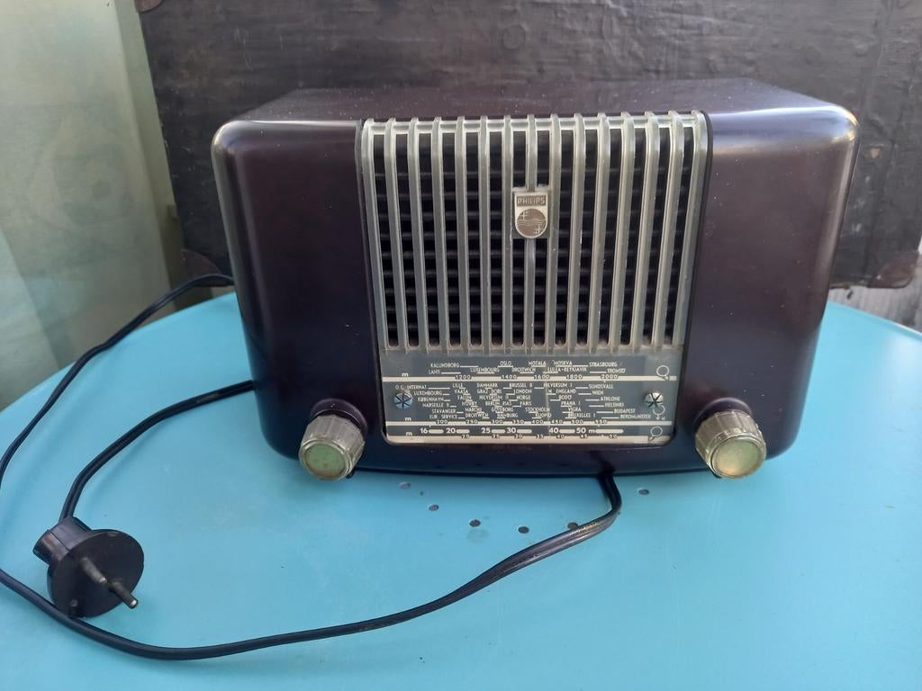 Oude Philips bakelieten buizenradio nog werkend,van klooster, Antiek en Kunst, Ophalen
