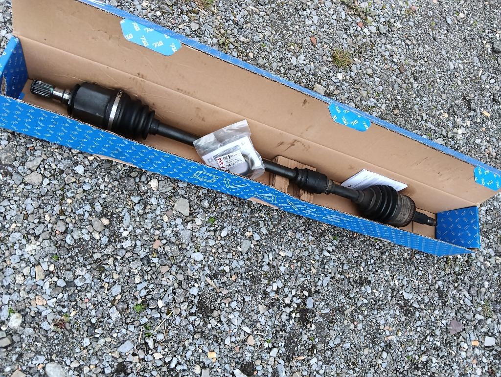 Cardan hyundai i10 de 2009. 1.2cc, Auto's, Hyundai, Particulier, I10, Te koop, Benzine