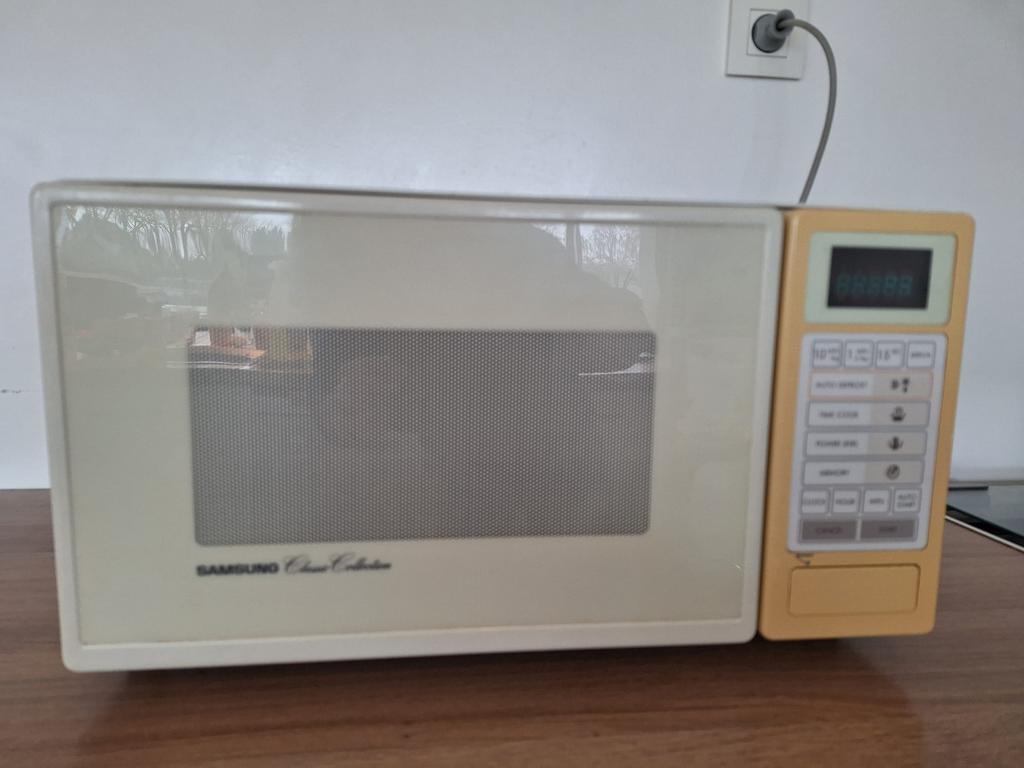 Microgolfoven, Elektronische apparatuur, Microgolfovens, Ophalen, Zo goed als nieuw, Microgolfoven