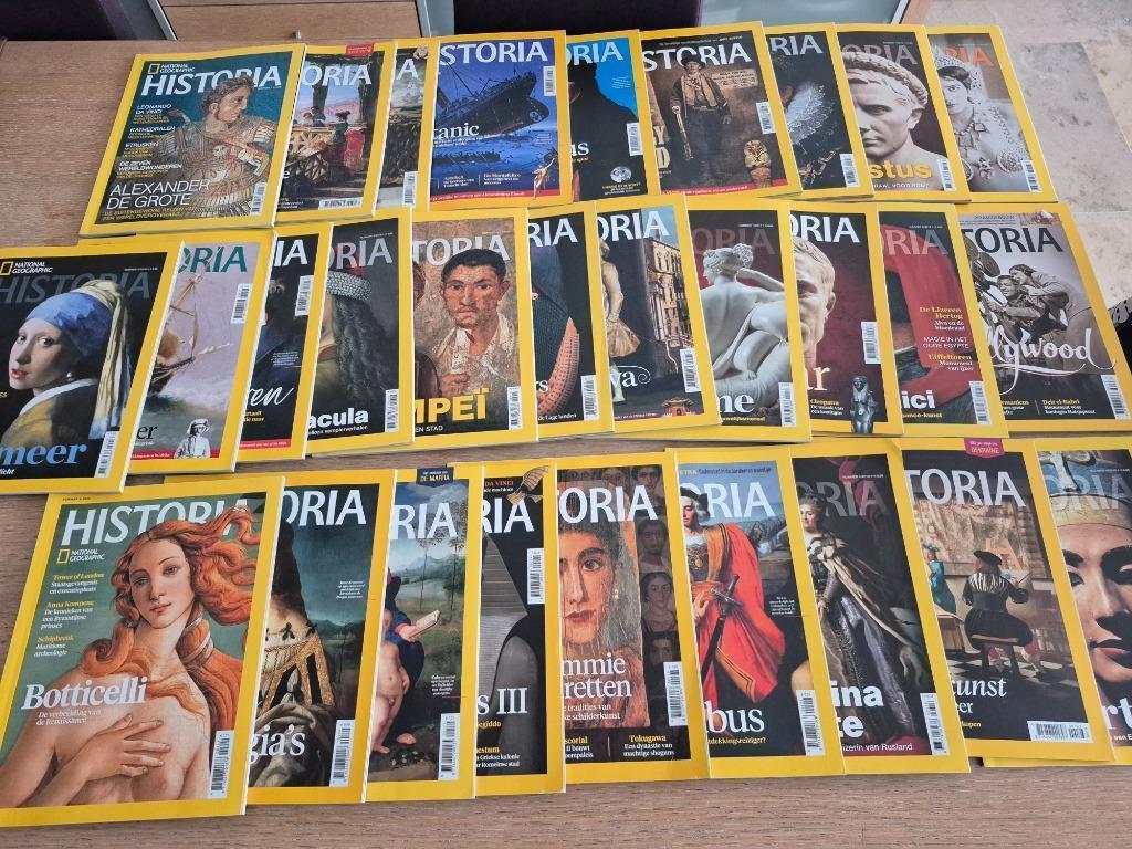 Historia boeken / Magazines (4 stuks), Enlèvement ou Envoi, Comme neuf, Autres types