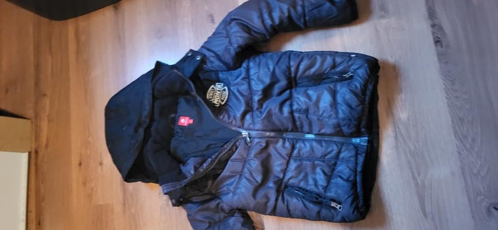 Winterjas monta maat 140, Kinderen en Baby's, Kinderkleding | Maat 140, Ophalen of Verzenden, Zo goed als nieuw, Monta street