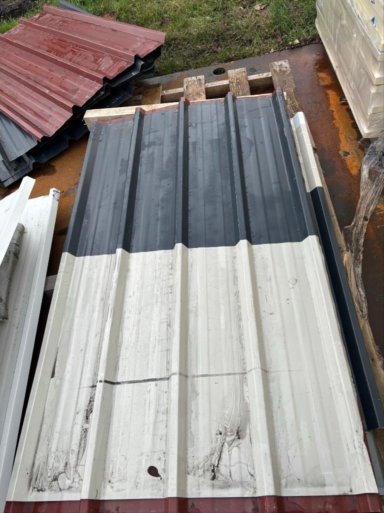 metalen profielplaten - diverse kleuren, Ophalen of Verzenden, Gebruikt