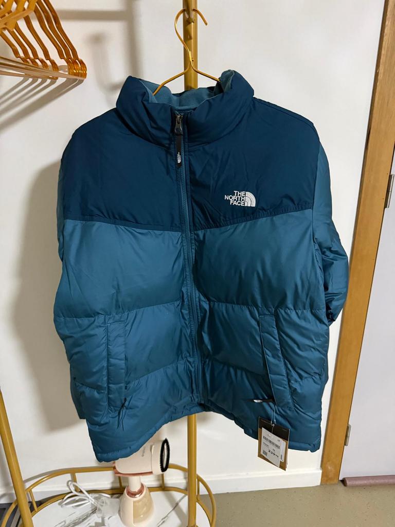 Nieuwe Northface jas met TICKET, Ophalen, Zo goed als nieuw, The north face, Maat 48/50 (M)