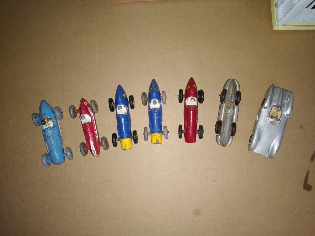 Vintage miniaturen van Dinky Toys & Corgi Toys,, Antiek en Kunst, Antiek | Speelgoed, Ophalen of Verzenden