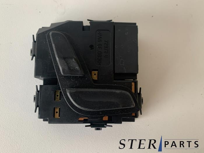 Commutateur réglage siège d'un Mercedes E-Klasse, Enlèvement ou Envoi, 3 mois de garantie, Utilisé, Mercedes-Benz