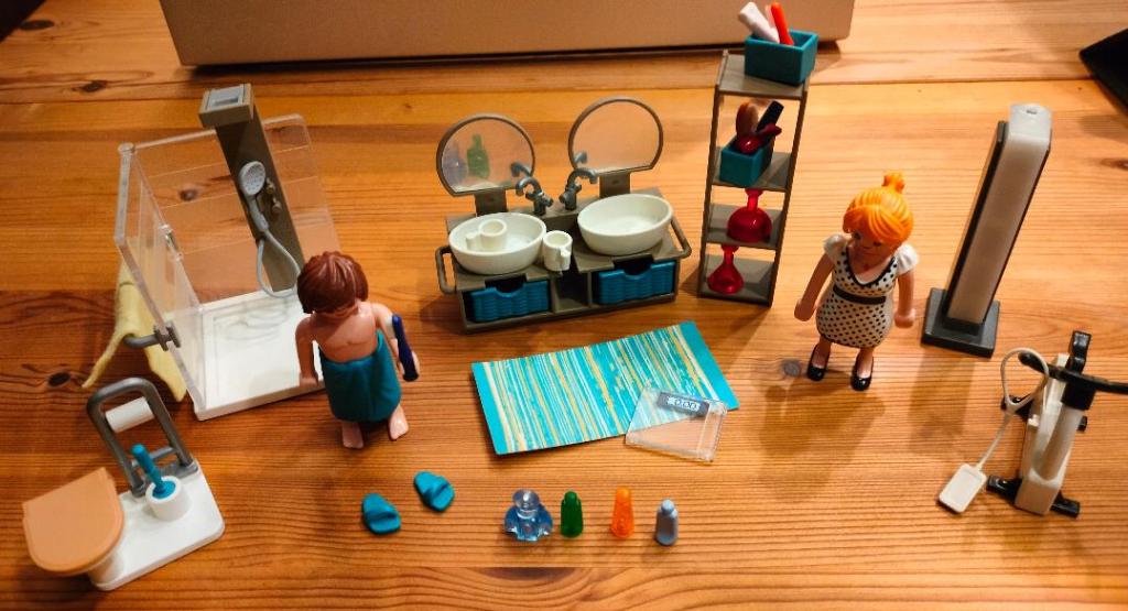 9268 - City Life - Badkamer met Italiaanse douche, Ophalen, Zo goed als nieuw, Complete set