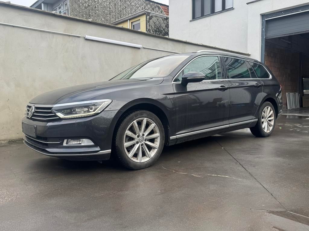Passat 2.0 tdi automaat full 202 000 km 2018, Auto's, Bruin, Bedrijf, 5 deurs, USB