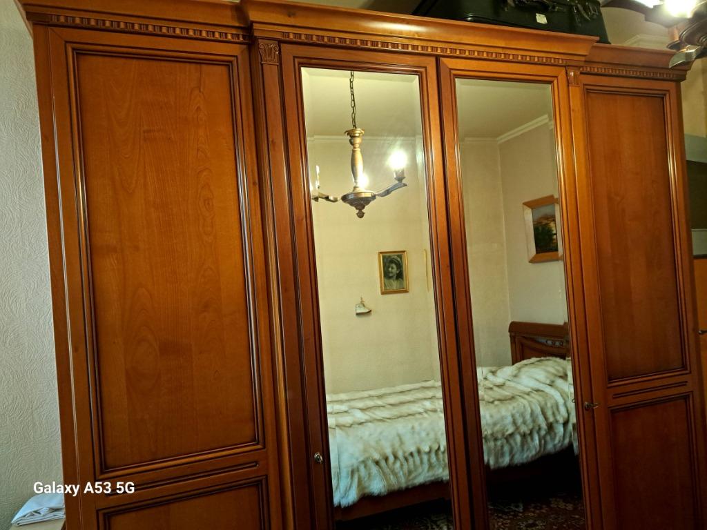 Chambre a coucher  en merisier impeccable, Maison & Meubles, Enlèvement, Comme neuf, Une personne