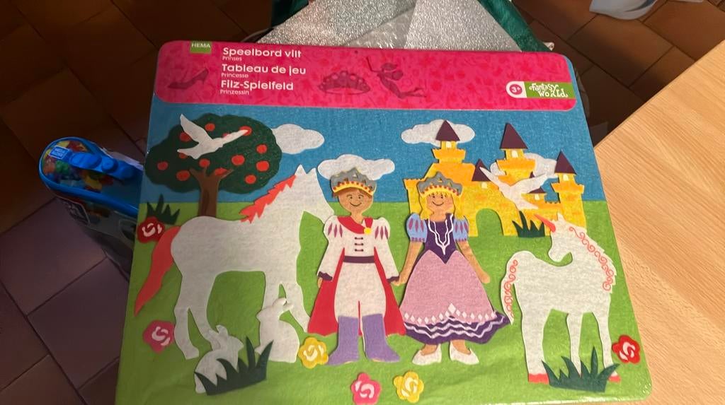 Vilten speelbord kasteel en eenhoorn, Kinderen en Baby's, Ophalen, Nieuw, Jongen of Meisje