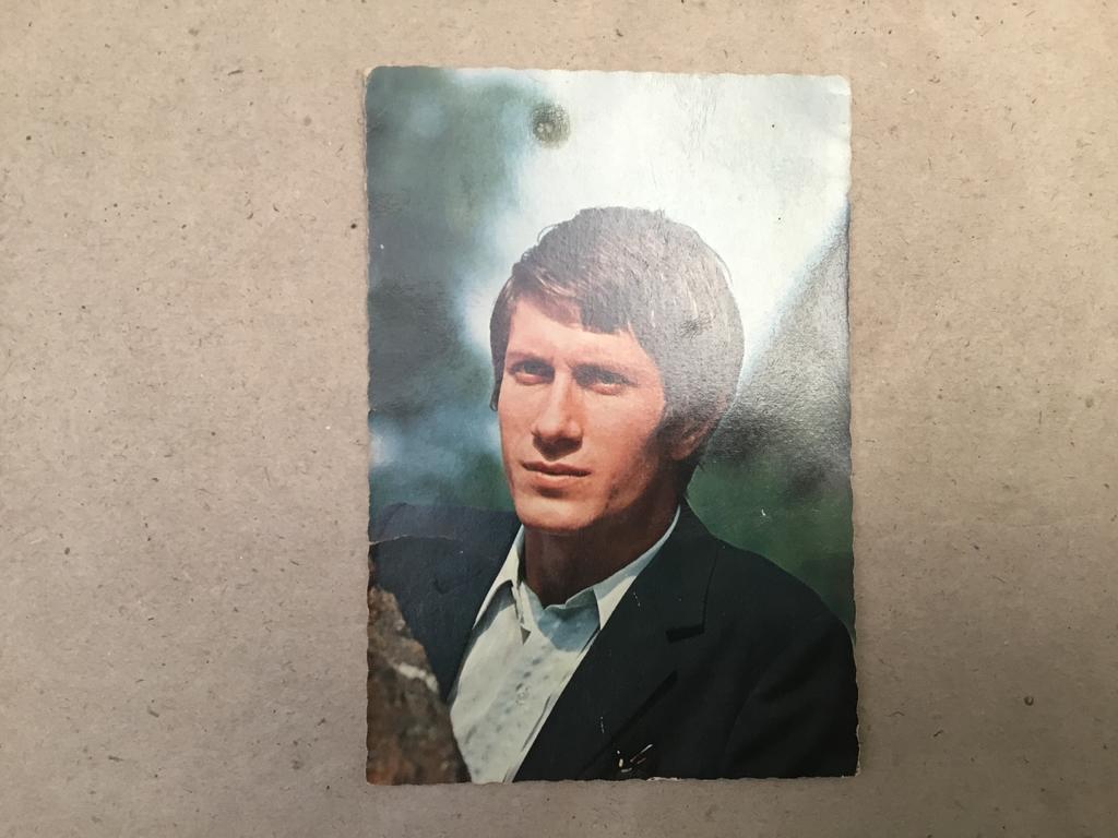 Carte postale ancienne Jacques Dutronc, Collections, Enlèvement ou Envoi, Utilisé, Photo ou Carte