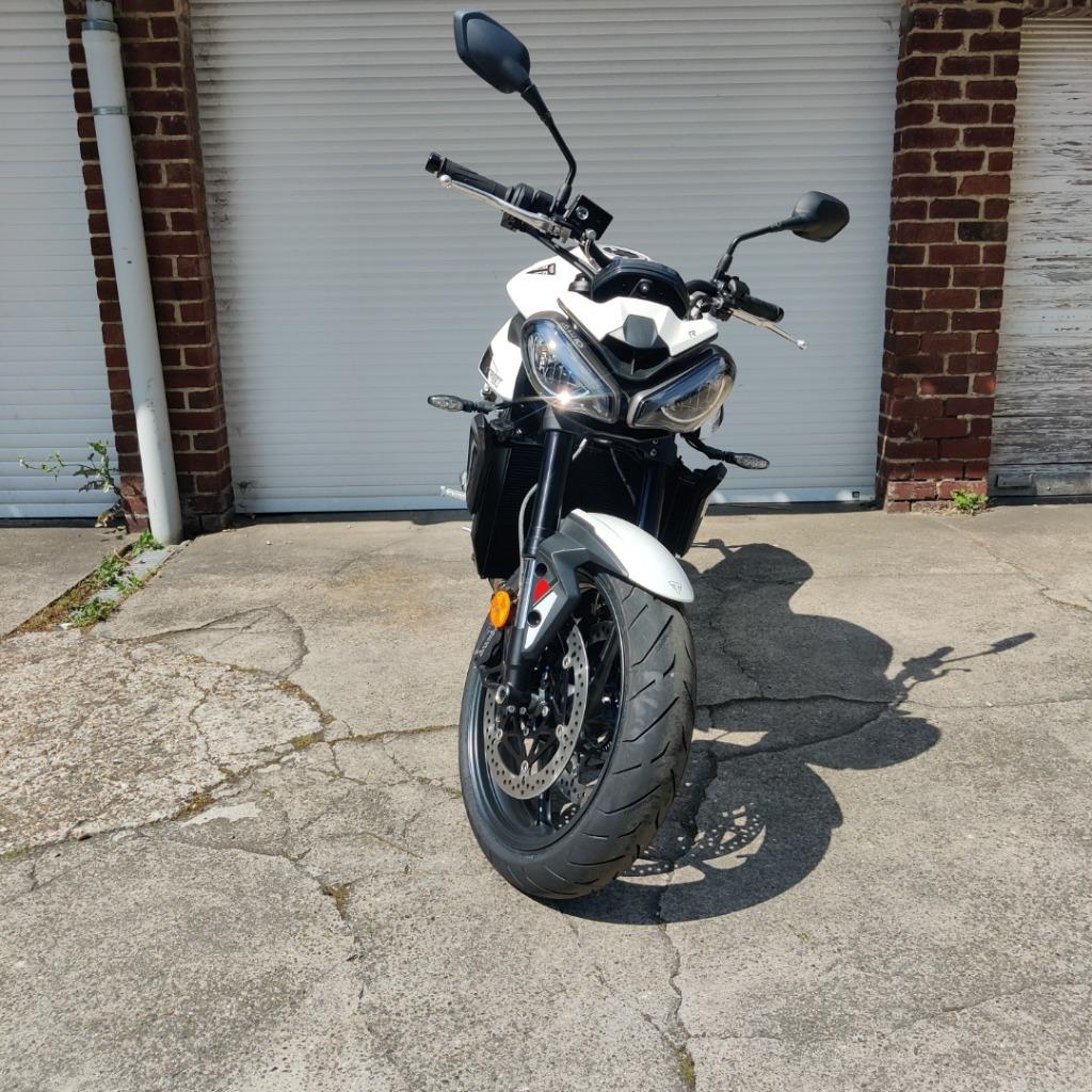 Triumph Street Triple R 2024, Motoren, Traction Control, Bedrijf, 3 cilinders, 765 cc