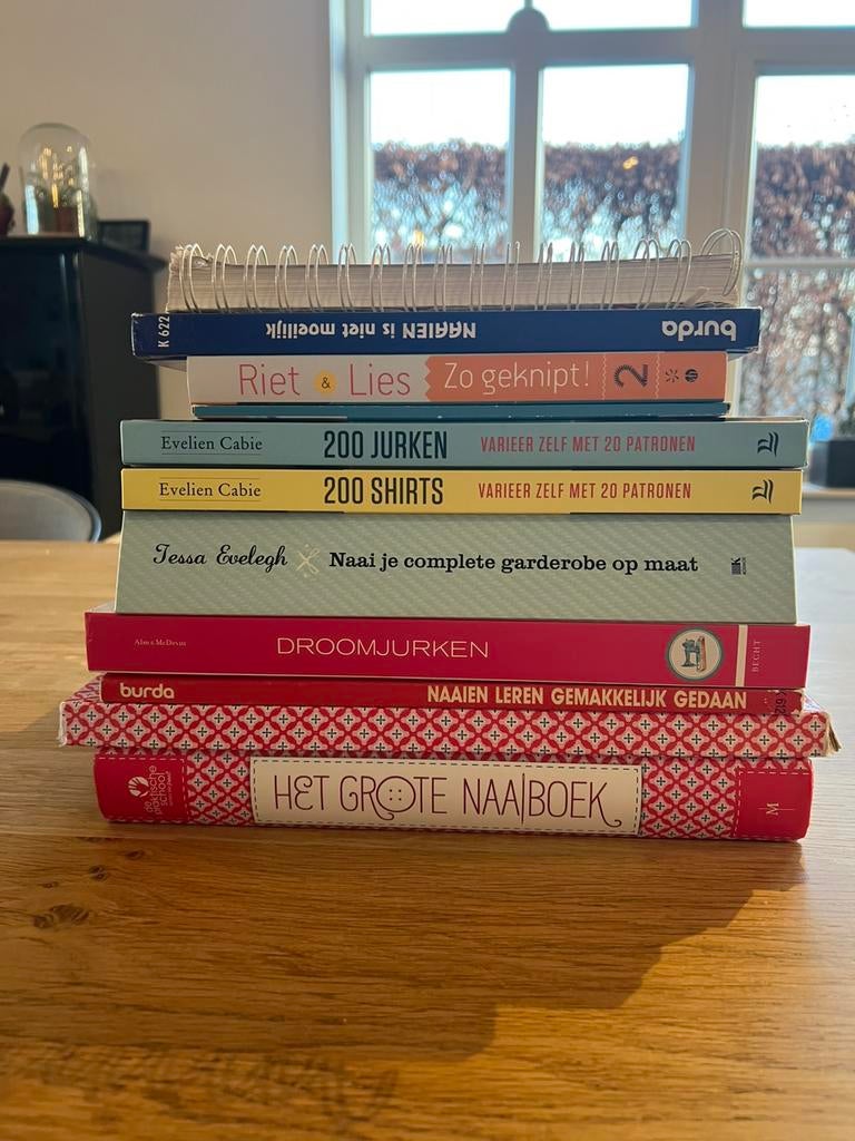 Naaiboeken, Boeken, Hobby en Vrije tijd, Zo goed als nieuw, Ophalen of Verzenden