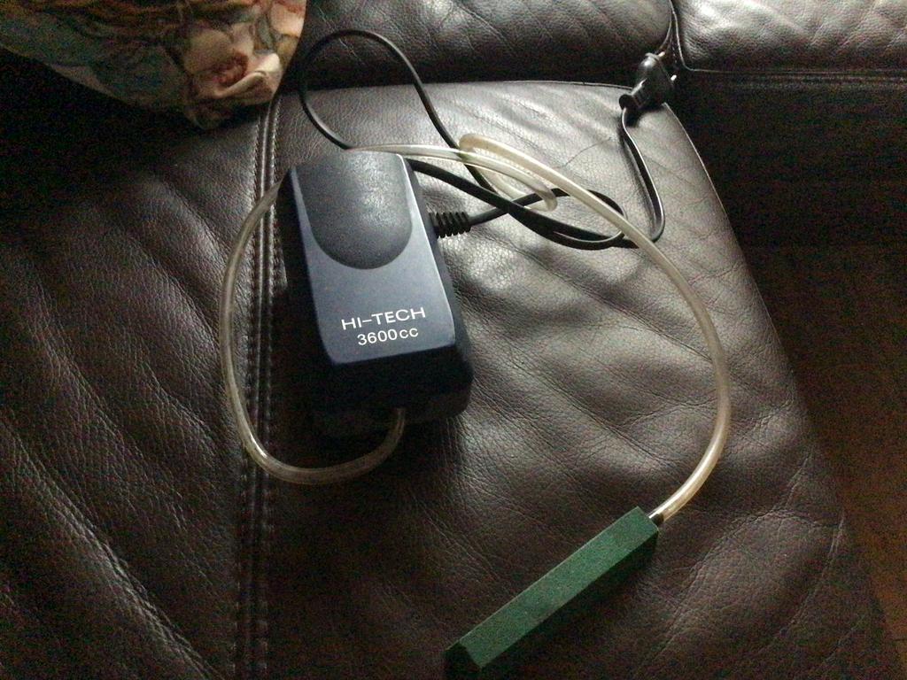 Zuurstof pomp Hi-tech 3600cc, Ophalen of Verzenden, Gebruikt, Overige typen